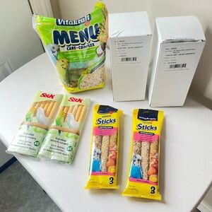 Vitakraft and S & K Parakeet Bundle NWT